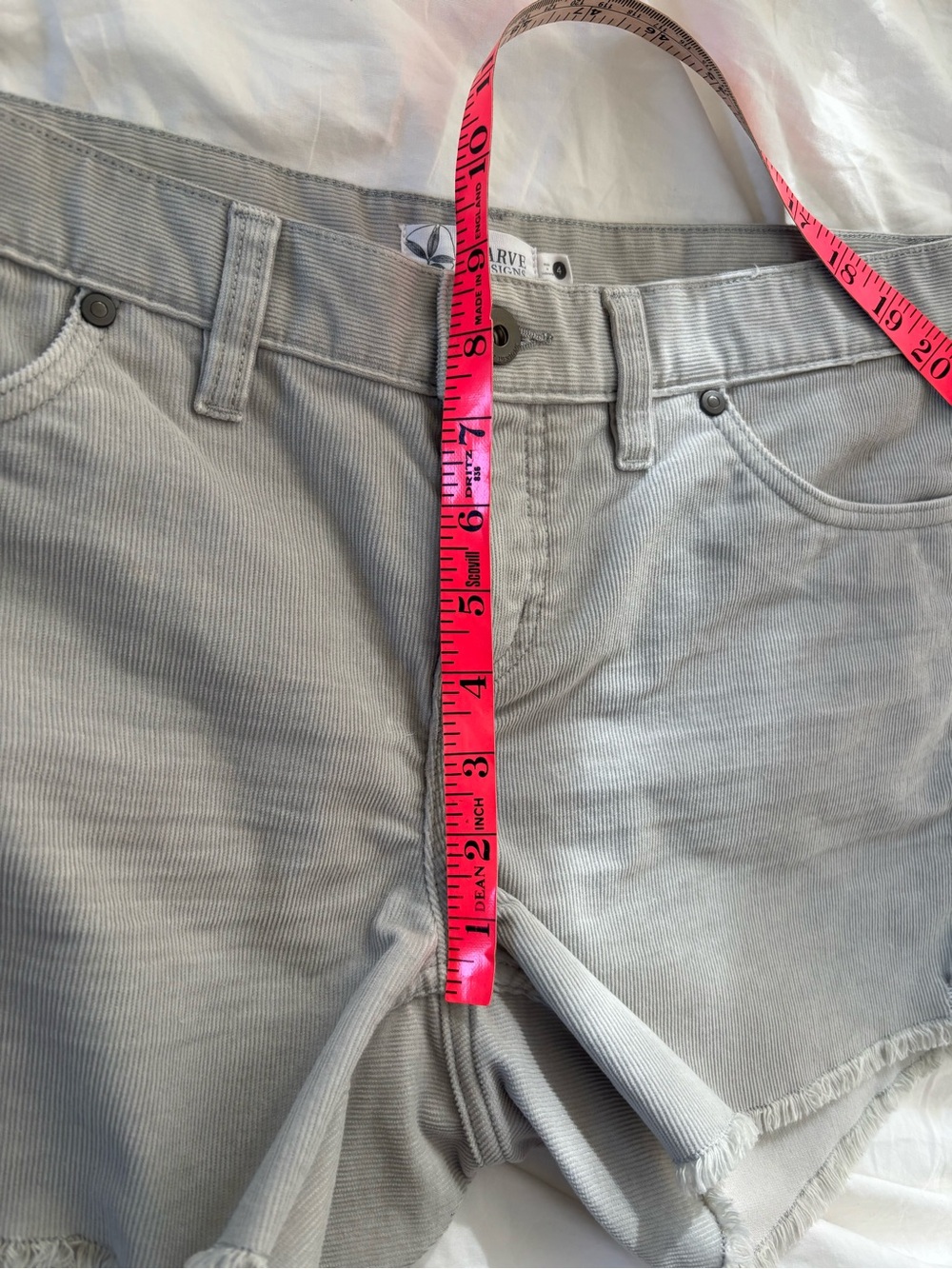 Carve Designs Oahu 4” shorts in quarry grey - Picture 8 of 12